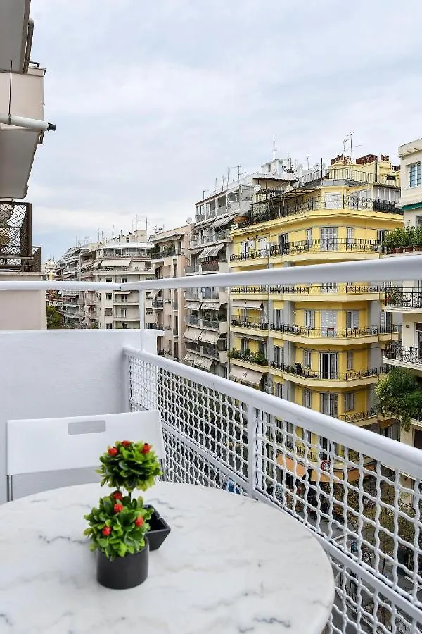 Thessaloniki Center Superior Apartment Greece