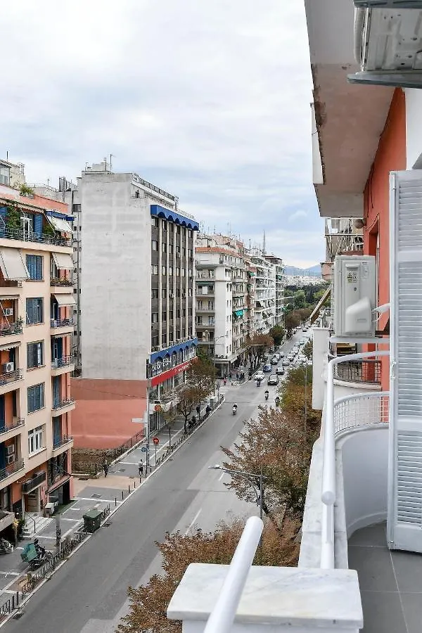 Thessaloniki Center Superior Apartment